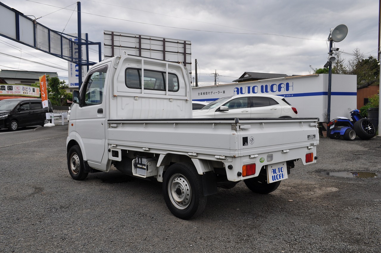 スズキ キャリーT KUエアコンパワステ4WD（地区限定車）白の中古車販売 