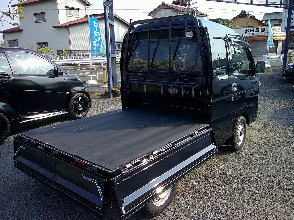 スズキ　スーパーキャリー　X-フルタイム4WD　黒
